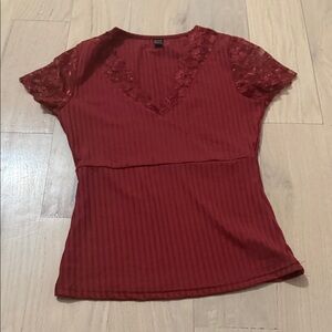 SHEIN Red Lace Sleeve Tee